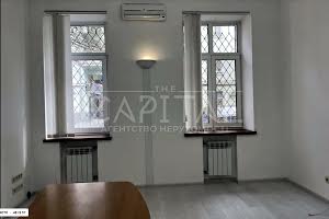 комерційна за адресою Шовковична вул., 5