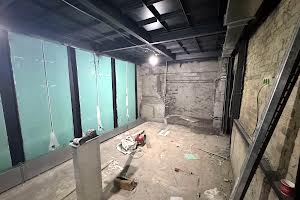 комерційна за адресою Басейна вул., 12