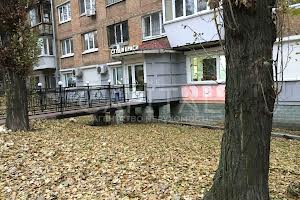 коммерческая по адресу Джона Маккейна ул. (Кудри Ивана), 42