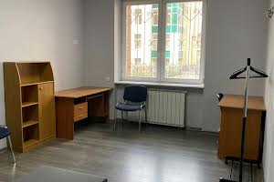 коммерческая по адресу Владимира Ивасюка просп. (Героїв Сталінграду), 4