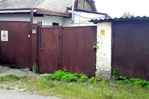 дом по адресу пров. Зоряний, 4