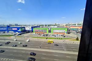 коммерческая по адресу Степана Бандеры просп. (Московський), 8