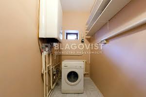 коммерческая по адресу Яготинская ул., 5