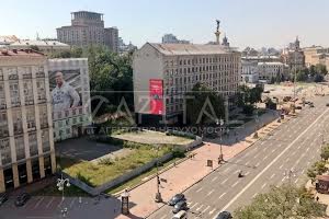комерційна за адресою Хрещатик вул., 4
