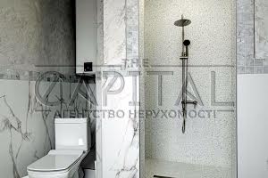 будинок за адресою с. Лісники, Виноградна вул.