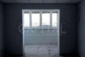 комерційна за адресою вул. Ревуцького, 54