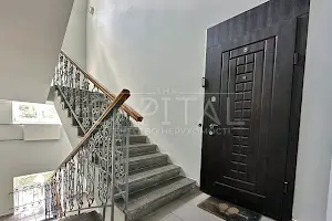 комерційна за адресою Кожум'яцька вул., 20-Г