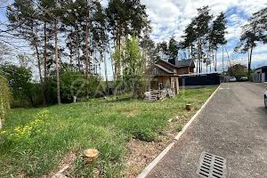 ділянка за адресою с. Ходосівка, Ватутіна вул., 1