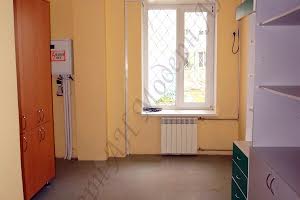 комерційна за адресою Олександрівський просп. (Косіора), 122