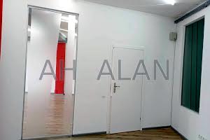 комерційна за адресою Сумська вул., 1
