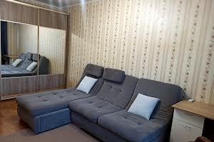 квартира за адресою Софії Русової вул., 3
