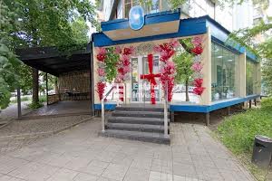 комерційна за адресою Дарвіна вул., 12