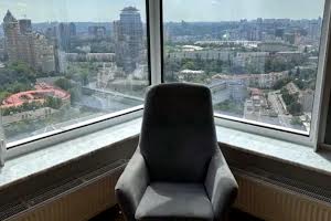 коммерческая по адресу Кловский спуск, 7a