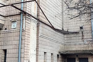 коммерческая по адресу Салютная ул., 5