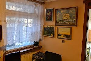 квартира за адресою Ніни Строкатої вул. (Буніна), 1