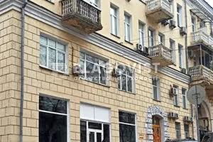 комерційна за адресою Лютеранська вул., 3