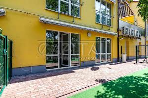 комерційна за адресою Локомотивна вул., 36