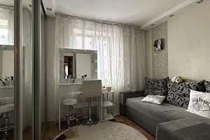квартира за адресою Академіка Корольова вул., 48