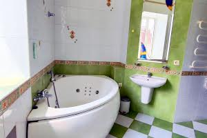 квартира по адресу Алчевских ул. (Артема), 27б