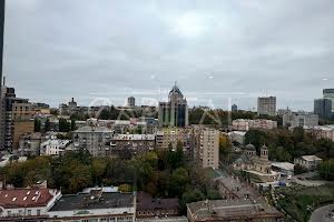 комерційна за адресою Спортивна пл., 1