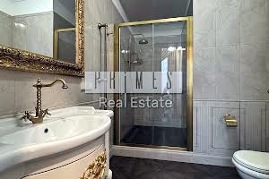 комерційна за адресою Шота Руставелі вул., 3