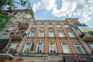 комерційна за адресою Велика Васильківська вул. (Червоноармійська), 33