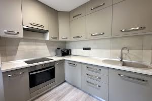 квартира за адресою Регенераторна вул., 4 к4