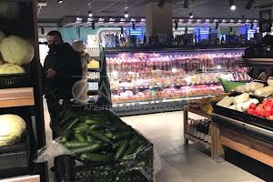 коммерческая по адресу Лукьяновская ул., 1