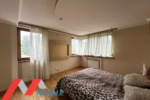 будинок за адресою Академіка Івахненка вул. (Чаплигіна), 2