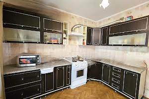 квартира за адресою Михайла Гришка вул., 8-Б