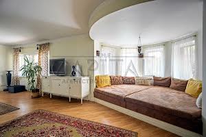 дом по адресу с. Хлепча, Васильківський