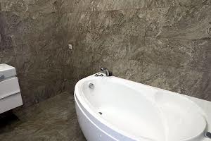 комерційна за адресою Кловський узвіз, 7a