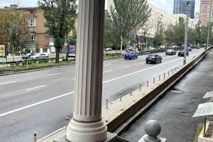 комерційна за адресою Лесі Українки бульв., 6