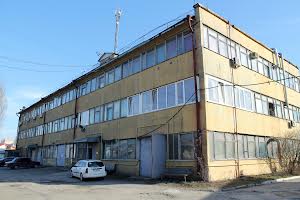 коммерческая по адресу Залізнична, 92-94