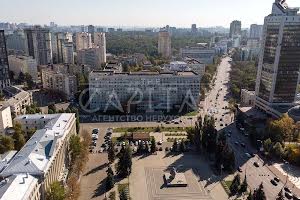 комерційна за адресою Митрополита Василя Липківського вул. (Урицького), 45