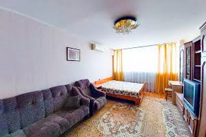квартира за адресою Дмитрівська вул., 2