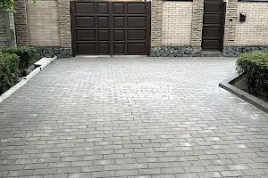 дом по адресу Льва Ландау просп. (50-летия СССР), 132