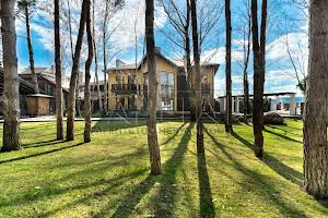 будинок за адресою с. Романків, Лісова вул.
