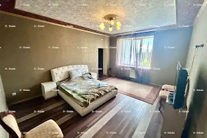квартира за адресою Переяславська вул., 23