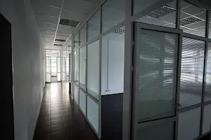 комерційна за адресою Кловський узвіз, 7