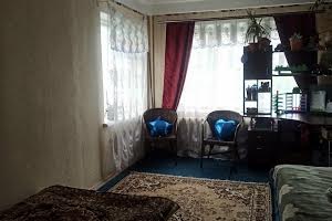 квартира за адресою Космічна вул., 10