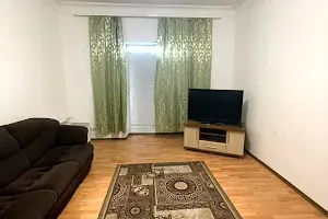 квартира за адресою Героїв Крут вул. (12 Квітня), 3