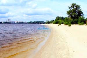 будинок за адресою Вишнева вул., 12