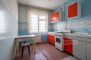 квартира за адресою Космонавтів вул., 3-А