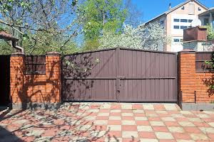будинок за адресою Люботин, Мічуріна