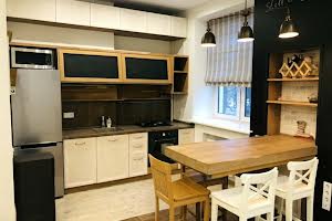 квартира по адресу Сергія Берегового ул. (Мартиросяна), 5