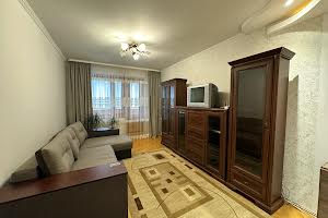 квартира за адресою Паркова вул., 18а