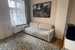 квартира за адресою Базарна вул., 18