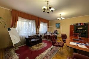 коммерческая по адресу Загоровская ул. (Багговутовская), 17