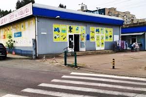 комерційна за адресою Романа Шухевича просп. (Генерала Ватутіна), 30